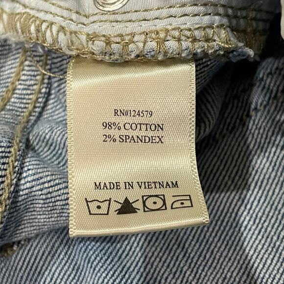 sneak peek mid-rise stretch cuffed denim shorts - blue - 3/W26 - Picture 9 of 12